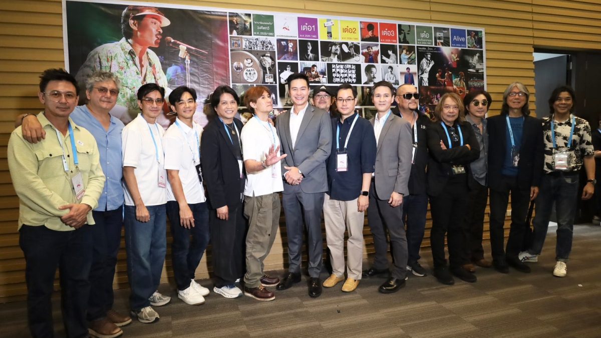 ศิลปินรวมใจทำบุญครบ 30 ปี ที่คิดถึง เรวัต พุทธินันทน์ ณ จีเอ็มเอ็ม แกรมมี่ เพลส