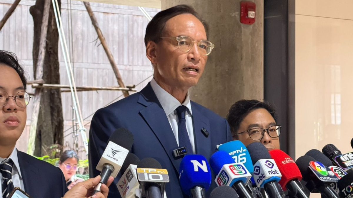 กรณ์ จี้รัฐลดภาษีดีเซล B7 แทนชดเชยกองทุนน้ำมัน หวั่นหนี้ทะลุแสนล้าน