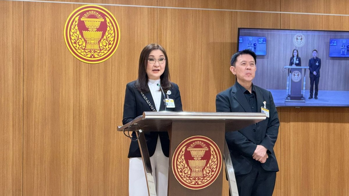 สว.สุนทร-นันทนา เรียกร้องรัฐบาลจริงจังกับราคาน้ำมัน หลังดีเซลแตะลิตรละ 43.50 บาท