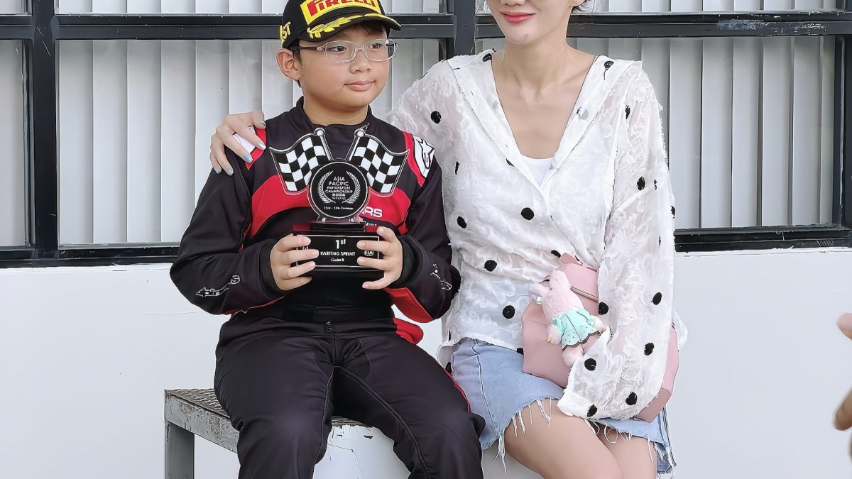 น้องแมคลาเรน วัย 8 ขวบ คว้าแชมป์โกคาร์ท APMC 2026 รุ่น Cadet B หลังคู่แข่งถูกปรับ DQ