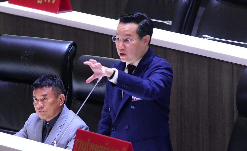 สภาถกขยะพิษปราจีนฯ อรรถวิชช์หนุนกฎหมายกากอุตสาหกรรม วราวุธยันไม่แบนนำเข้าเศษเหล็ก